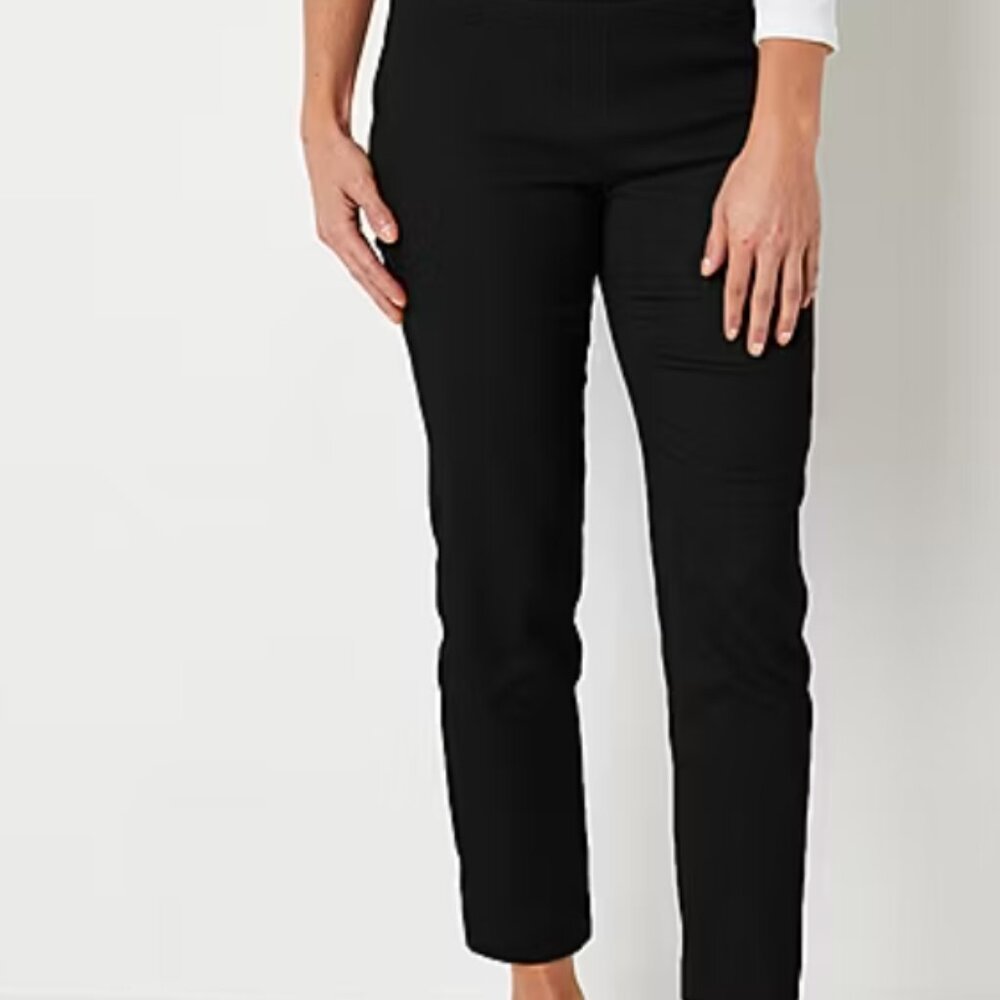 St. John's Bay women's mid rise ankle pull-on pants